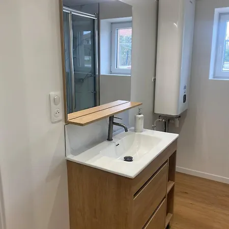 La Grange Des Pepettes ! Casa de Férias Saint-Germain-des-Fosses