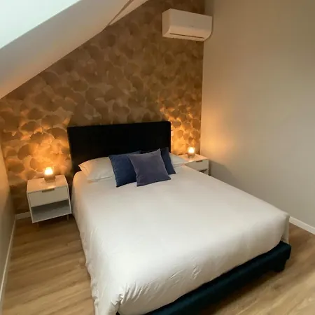 Дом отдыха La Grange Des Pepettes ! Saint-Germain-des-Fosses